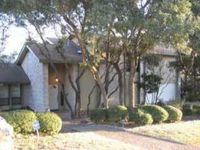 1405 Lost Creek BLVD