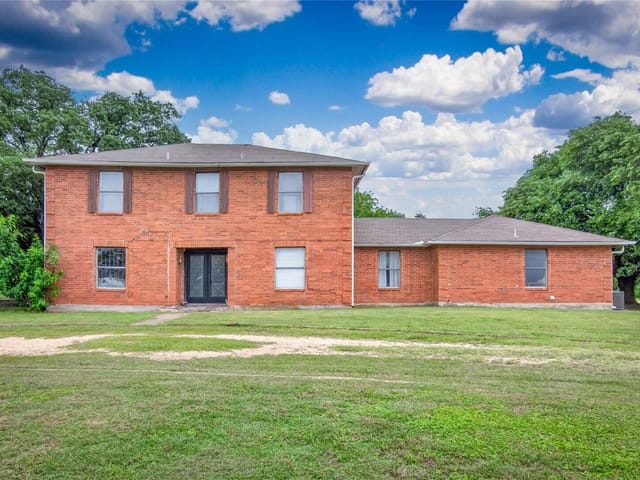 1405 Southwood Hills DR