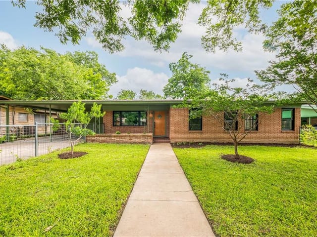 1406 Ridgehaven Dr