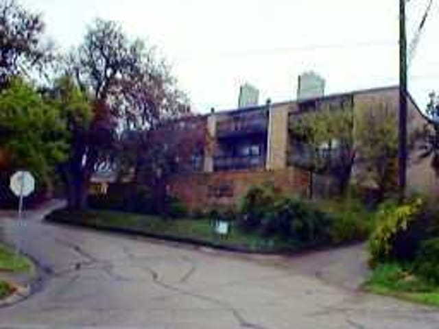 1406 WINDSOR RD Unit #101