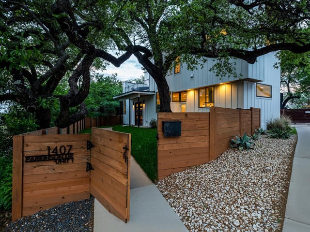 1407 Parkinson Dr Unit #1