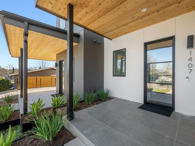 1407 Valleyridge Dr Unit #A