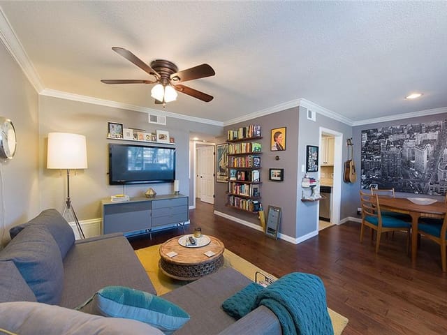 1407 W 39 1/2 St Unit #102