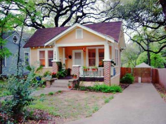 1408 ALAMEDA DR