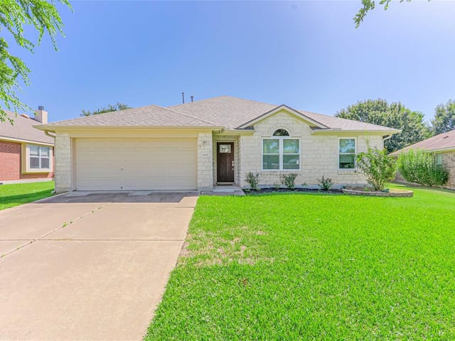 1408 Ridgewood DR