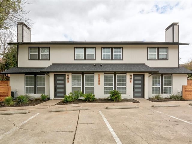 1409 Camp Craft RD Unit #D