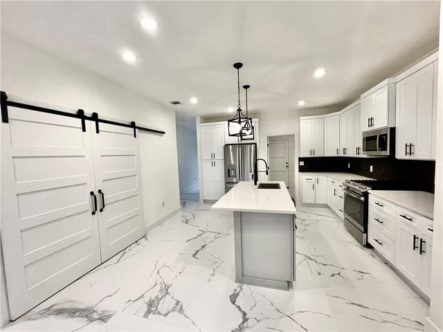 1409 Greenwood Ave Unit #B