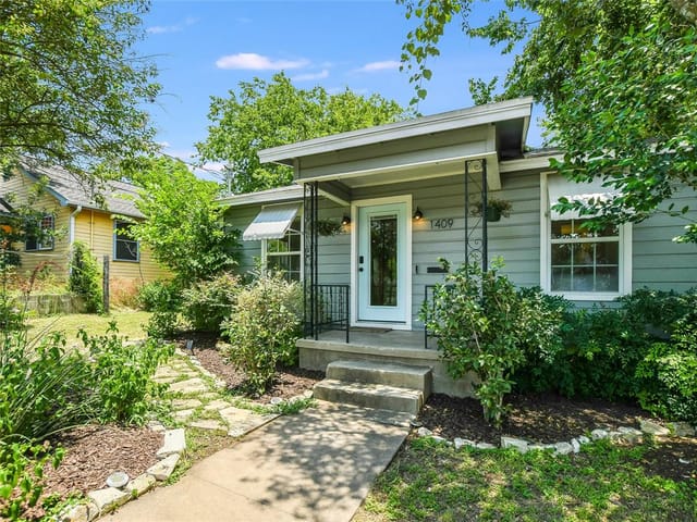 1409 Walnut Ave