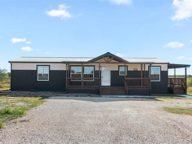 141 Beckham Dr