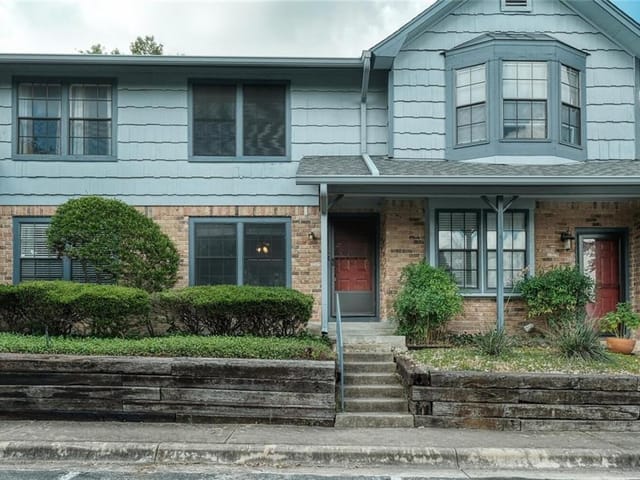 1411 Gracy Farms Ln Unit #112