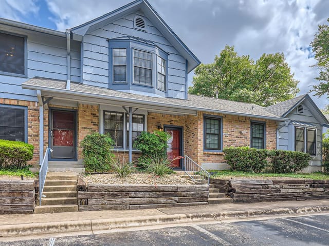 1411 Gracy Farms LN Unit #113
