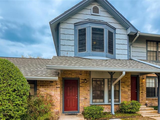 1411 Gracy Farms Ln Unit #124