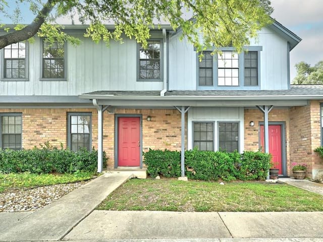 1411 Gracy Farms Ln Unit #15