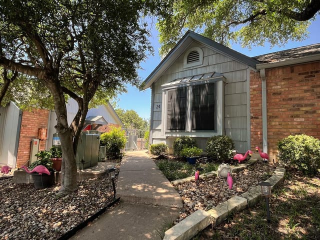 1411 Gracy Farms Ln Unit #24
