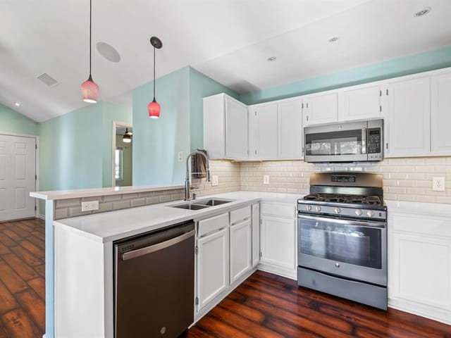 1411 Gracy Farms Ln Unit #67