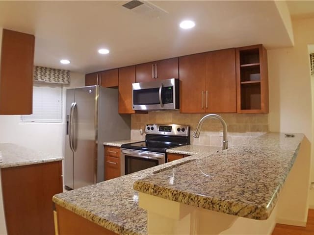 1411 Norwalk LN Unit #203