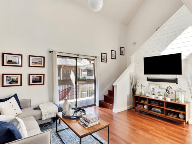 1411 Norwalk LN Unit #210
