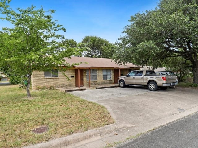 1412 Valleyridge Dr