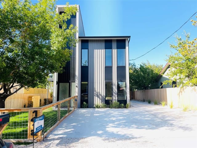 1412 W 51 St Unit #1