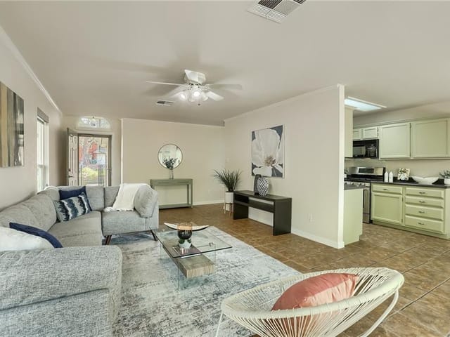 1412 Waldrop Cv