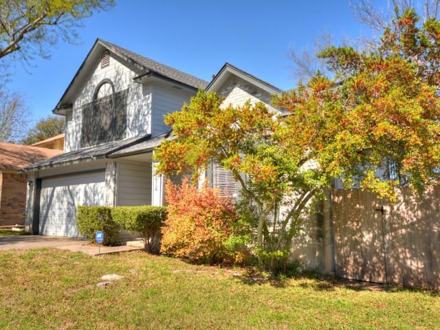 1414 Elm Brook Dr