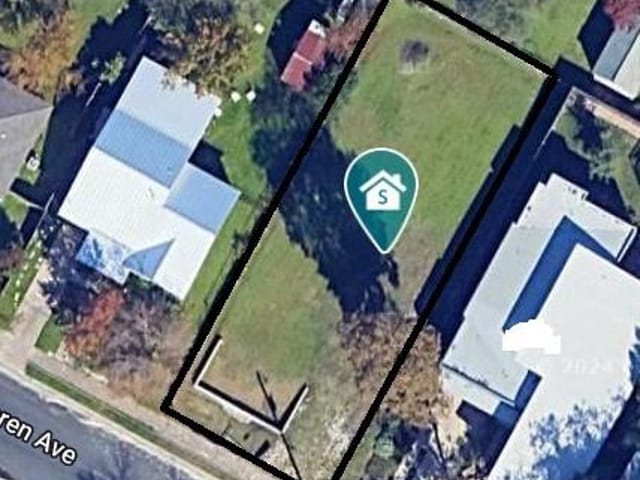 1414 Karen Ave