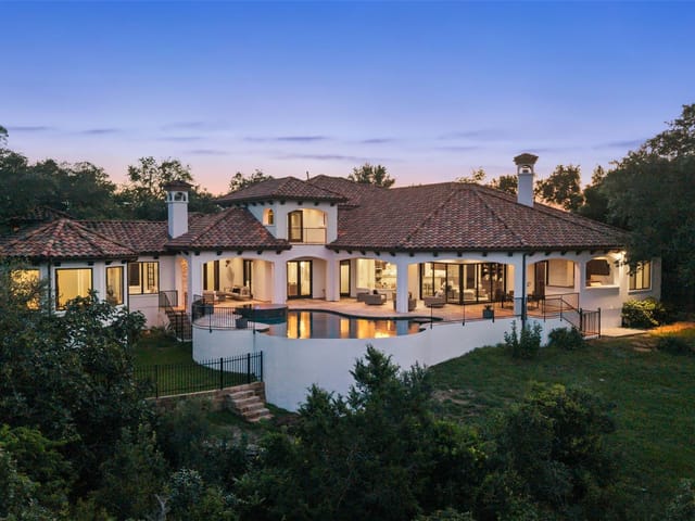 1414 The High RD - front exterior - Luxury home in Westlake Highlands, Austin, TX