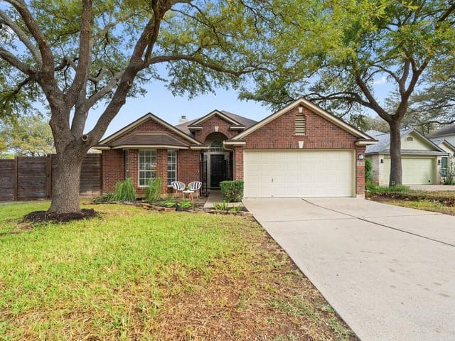 1414 Waldrop Cv