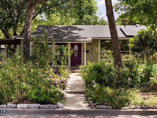 1416 Corona DR