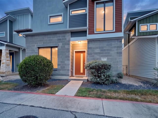 1417 Lorraine LOOP Unit #1417