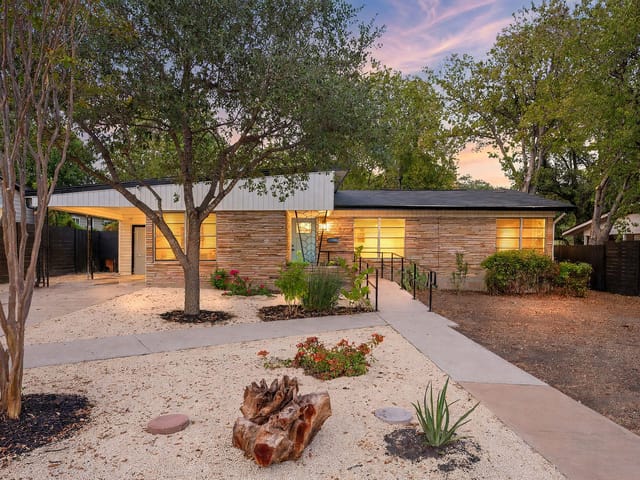 1418 Larkwood DR