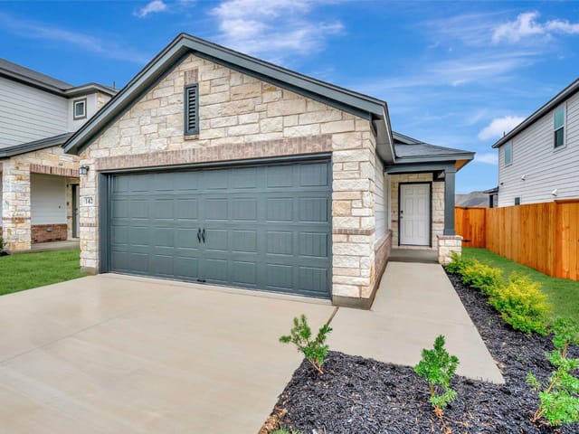 142 Big Banyan Dr