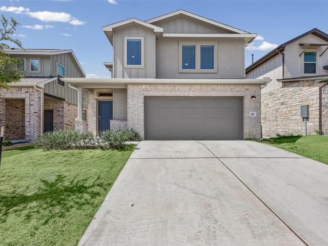 142 Goosewinged DR