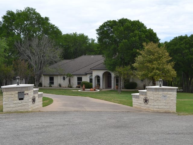 142 Llano CT