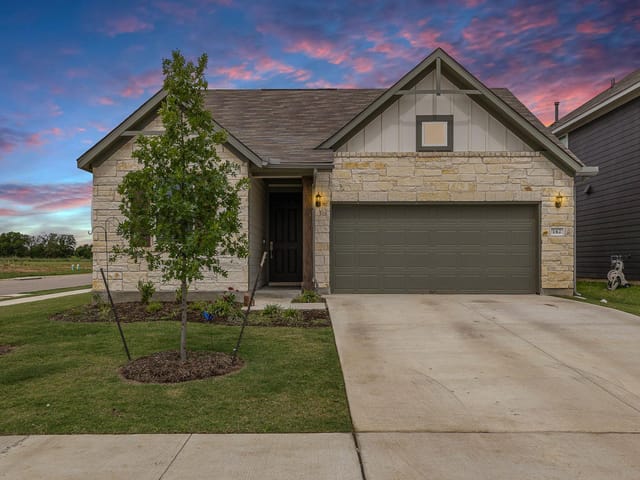 142 Prairie Falls DR