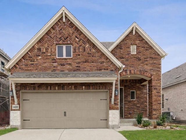 1420 South Brook DR