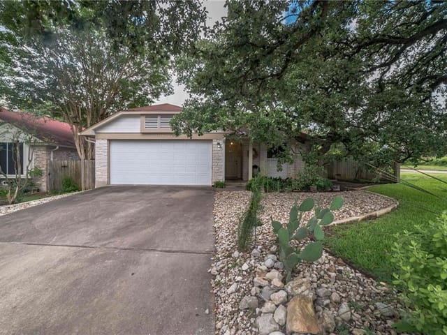 1421 Elm Brook Dr