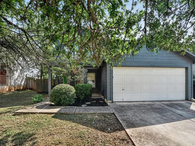 1422 Meadow PKWY