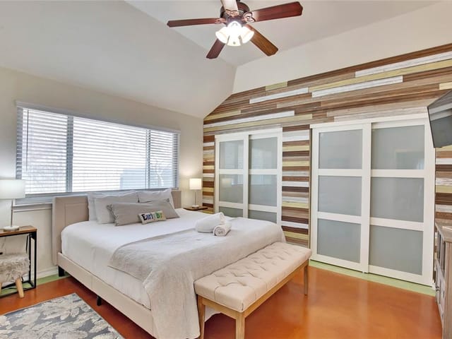 14221 Anita Marie Ln