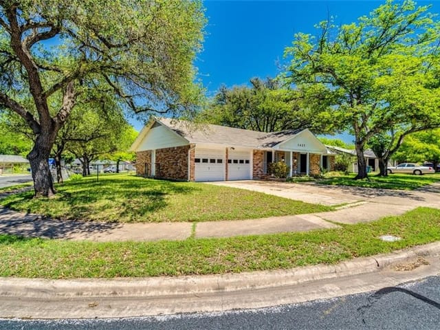 1427 Salem Meadow Cir