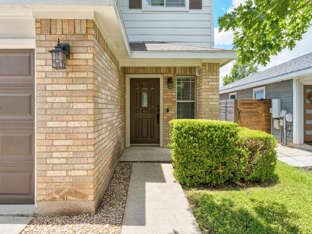 1428 Poppy Seed LN