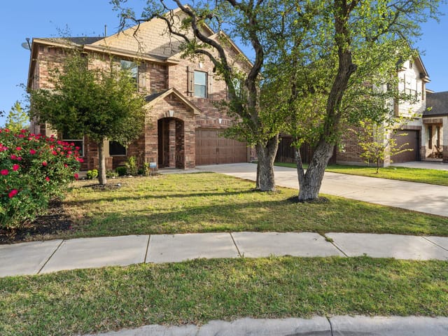 1429  Freer Cv