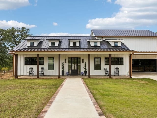 143 W Tanglebriar CT