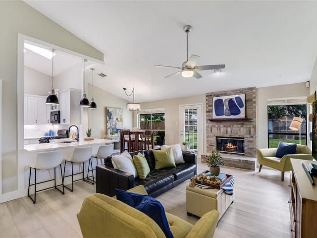14303 Jennave Ln
