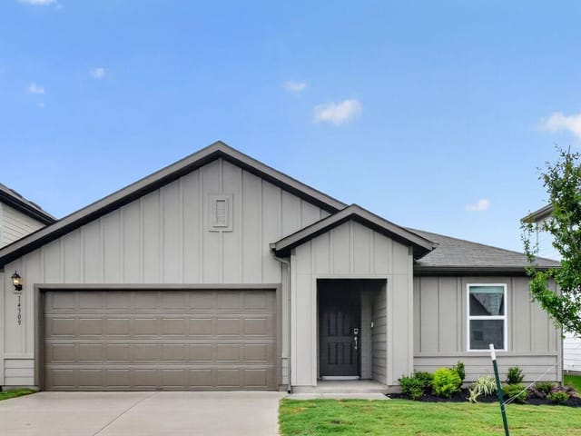 14309 Axel Johanson Dr