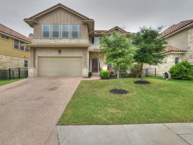 14313 Broadwinged Hawk Dr