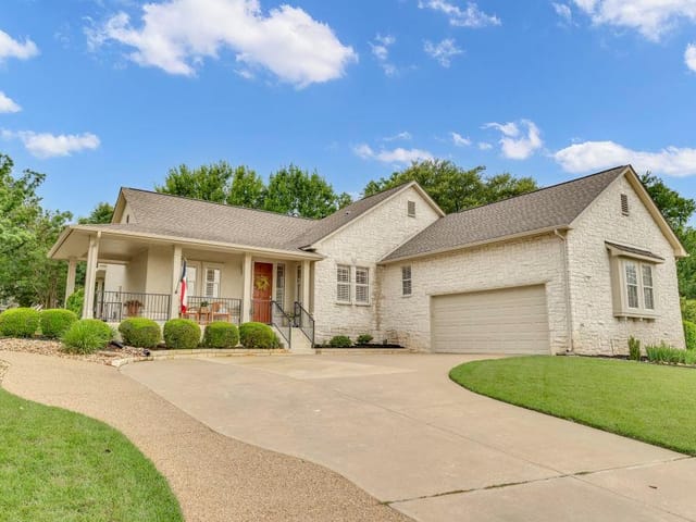 144 Cattle Trail WAY