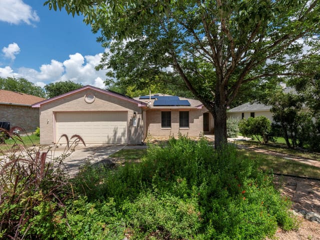 144 FALL CREEK DR