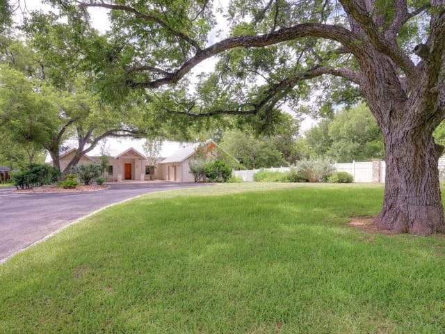 1440 Flite Acres Rd