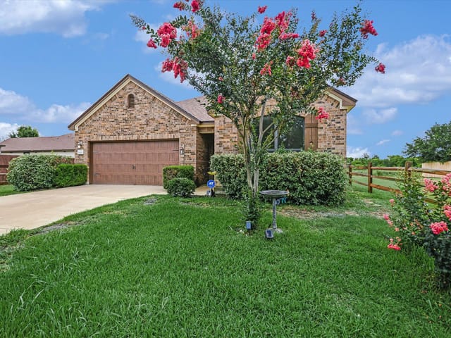 14401 Naruna WAY